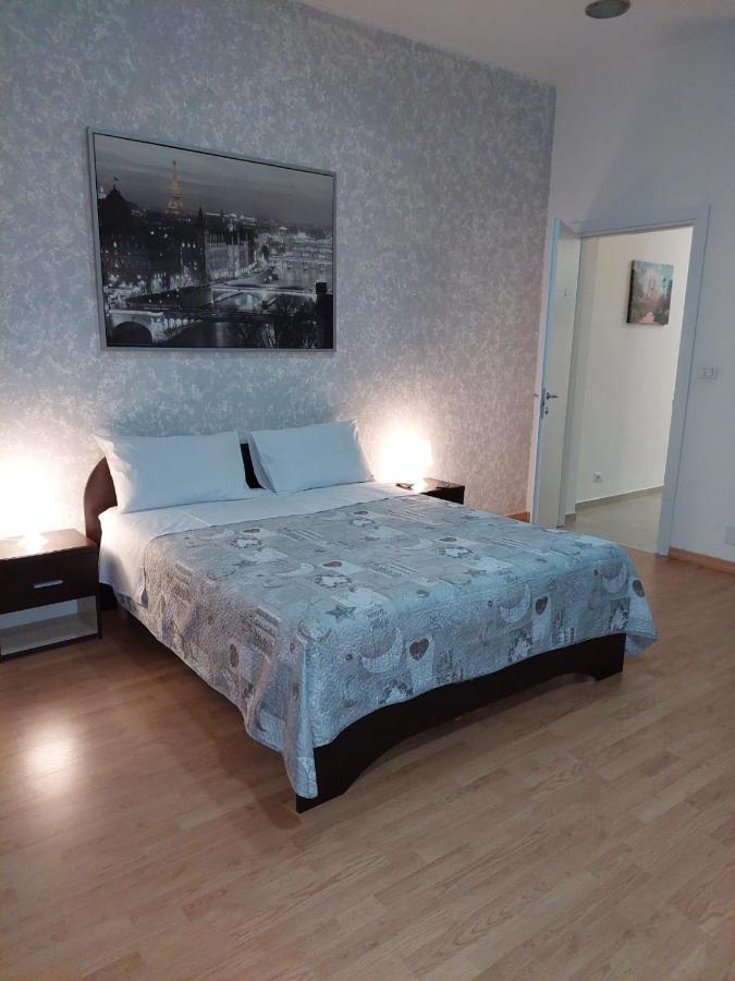 House Holidays A.S. Rooms Catania Bagian luar foto