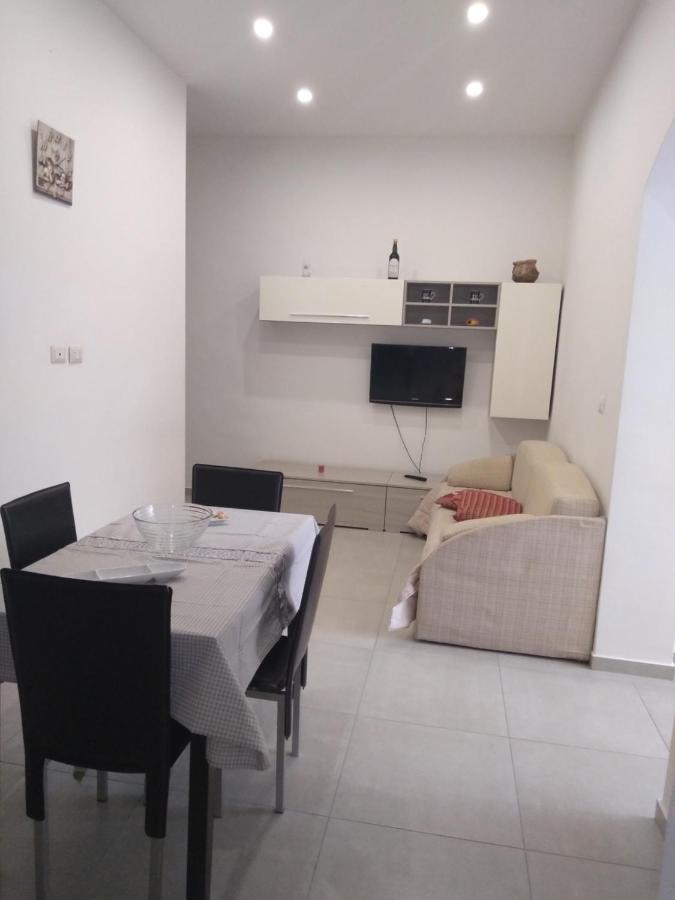 House Holidays A.S. Rooms Catania Bagian luar foto